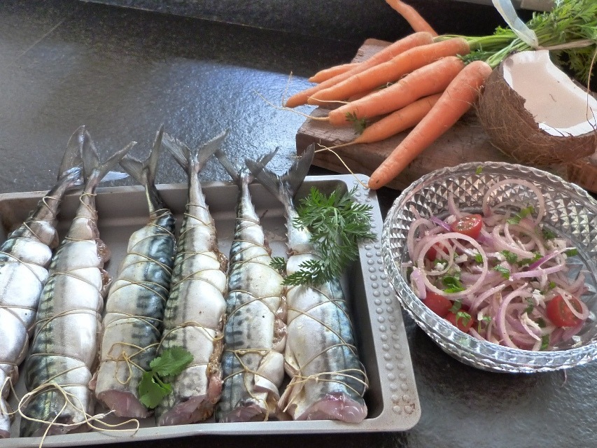 cottage dordogne mansion beauregard guest table mackerel stuffed for BBQ