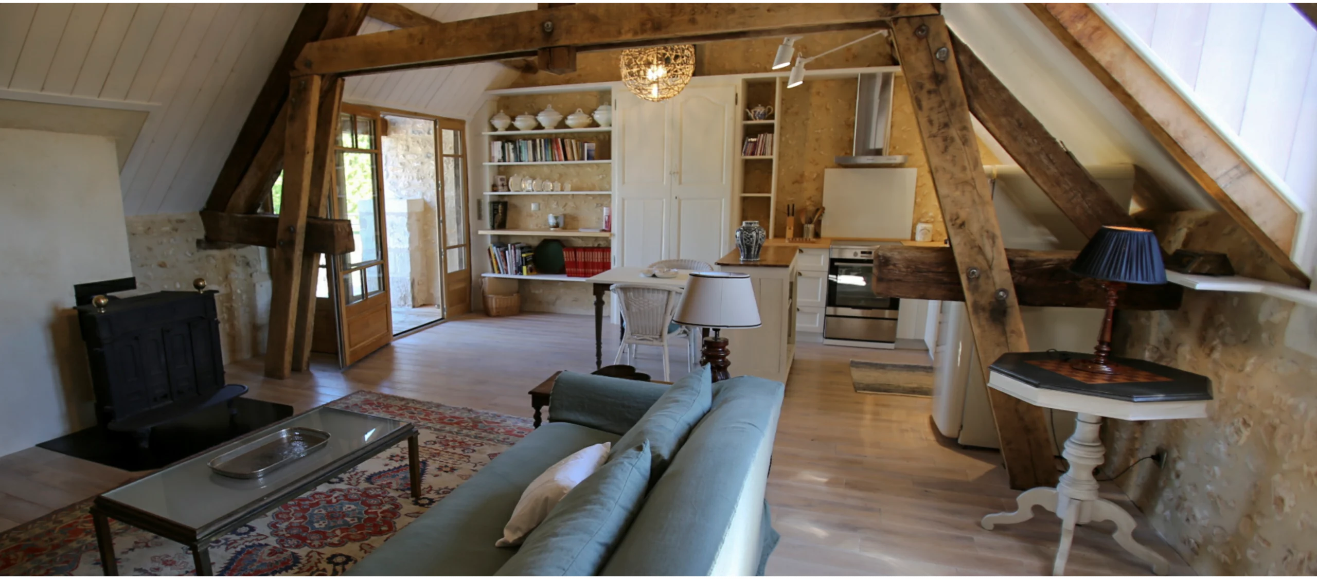 View of the living room of the gîte "le Séchoir", Manoir Beauregard in Dordogne